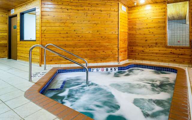 Quality Inn St. Cloud West