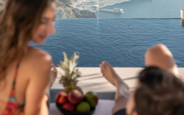 Apeiron Blue Santorini - Sustainable Adults Only 14+
