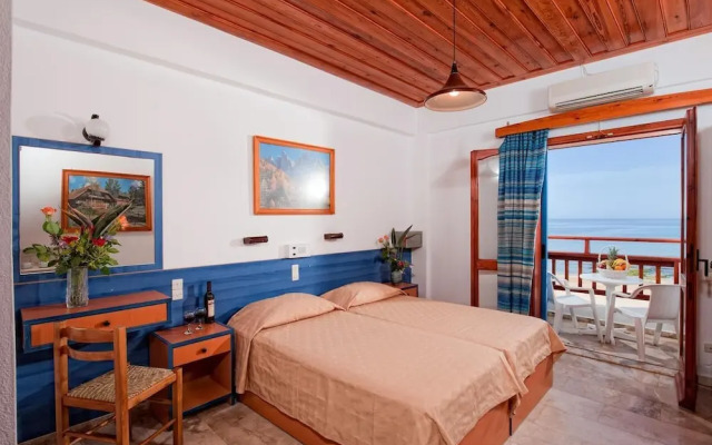 Vlachakis Beach Hotel