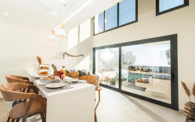 Serene seafront homes