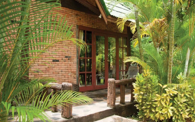 Vipa Tropical Resort