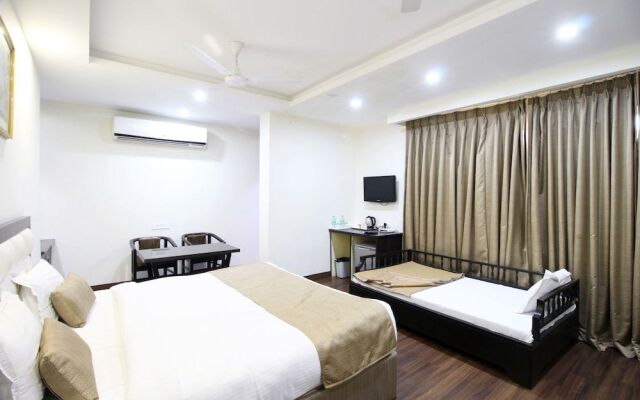 Usha Kiran Palace Hotel & Towers