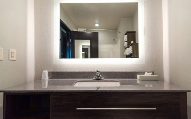 My Place Hotel-Wenatchee WA