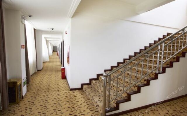 Super 8 Hotel Lhasa DuoDiLu