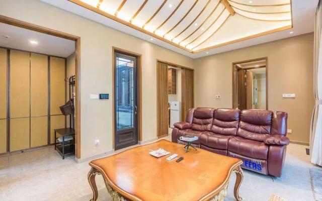 One Family Mogan Mountain Villa