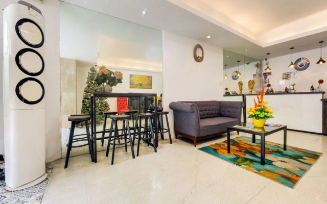 OYO 902 Comfy Inn Manila