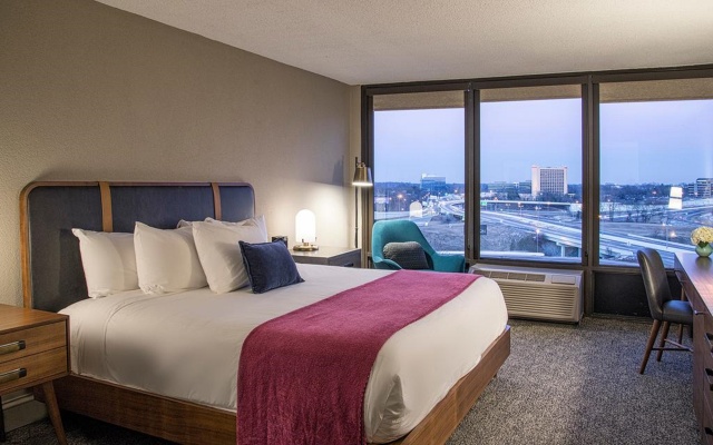 Hotel Preston Nashville Airport