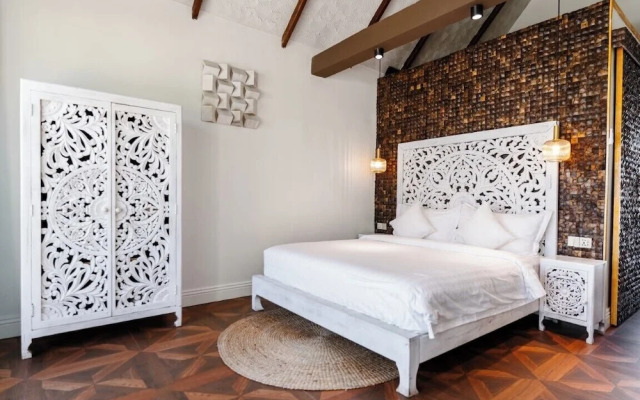Golden Beach Resort