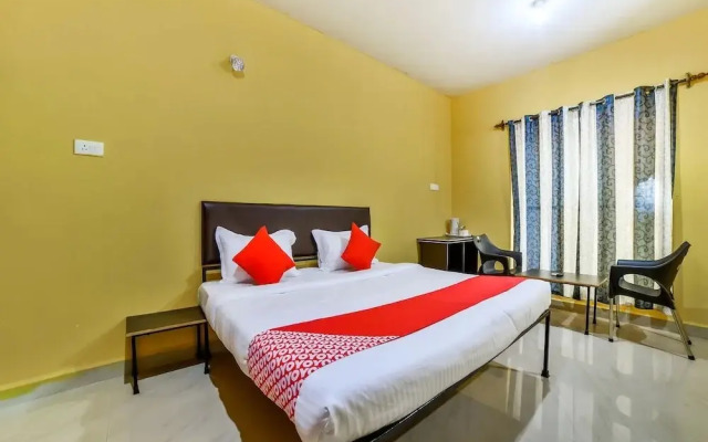 OYO 16005 Sunshine Homes