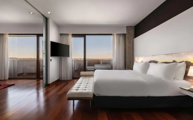 Hilton Madrid Airport