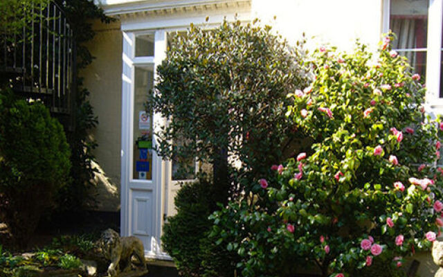 Nottingham Lodge