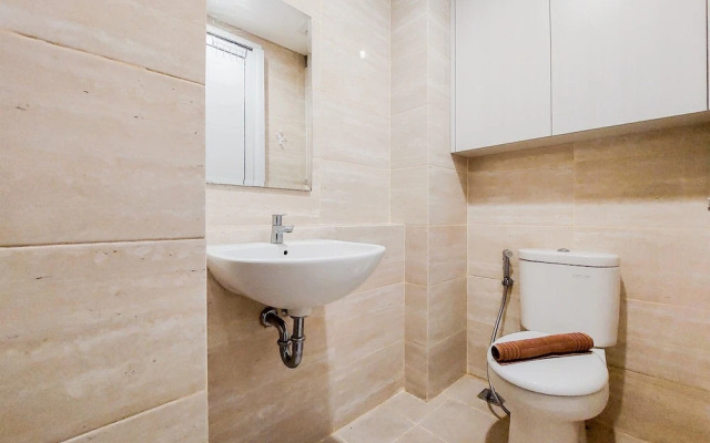 Serene Stay Studio Apartment at Springwood Residence