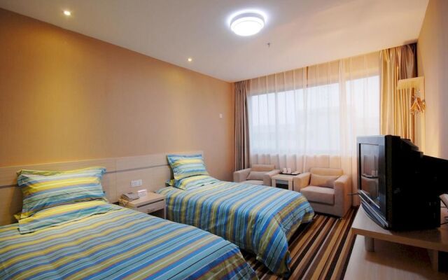 Super 8 Hotel