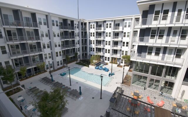 Spectacular Apartments by BCA Furnished Apts