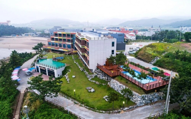 Byeonsan Bada Hotel