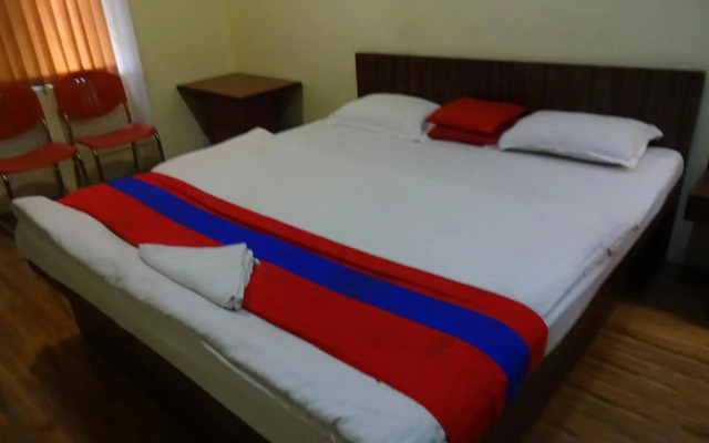 OYO Rooms Sealdah Near Entally Market