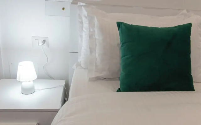 Lovely Rooms by Rentbeat