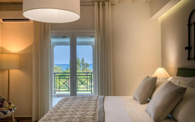 Rivazzurra Luxury BeachFront Villa
