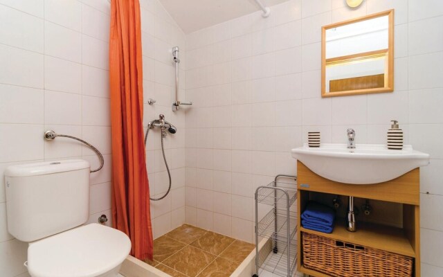 Nice Home in Orasac With Wifi and 6 Bedrooms