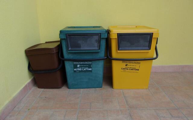 Artistika Golden Apartment