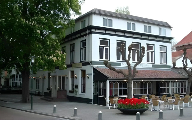 Hotel Bom