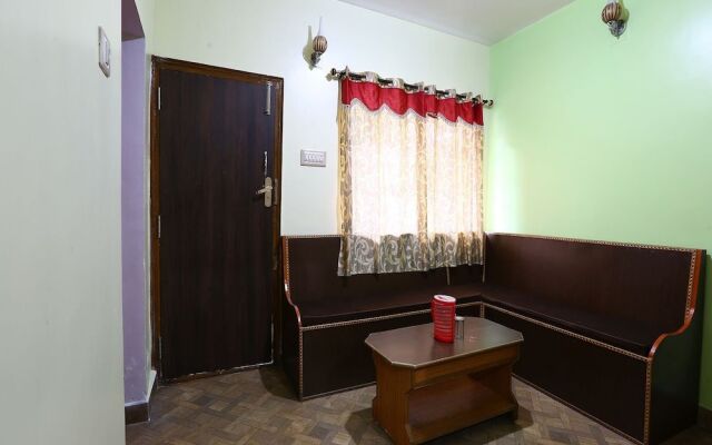 OYO 19919 Home Mountain View 2BHK Ooty Lake