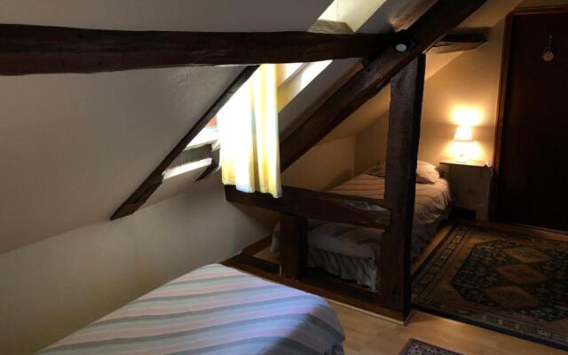 Gîte Moncé-en-Belin, 4 pièces, 11 personnes - FR-1-410-248