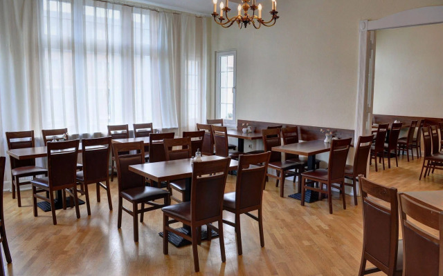 Olivaer Apart Hotel am Kurfürstendamm