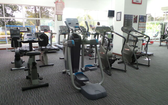 Glenmarie Hotel & Golf Resort