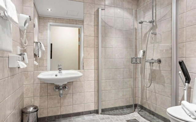 Best Western Leto Arena