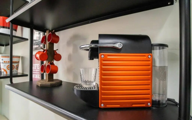 BHomy Bela Vista Moderno com varanda Y804B