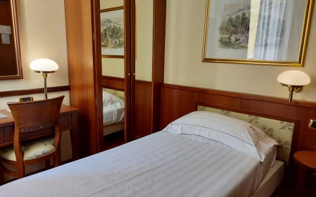 Phi Hotel dei Medaglioni