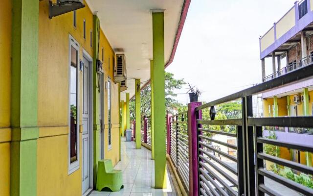 Oyo 91796 Guest House Ghalta Syariah