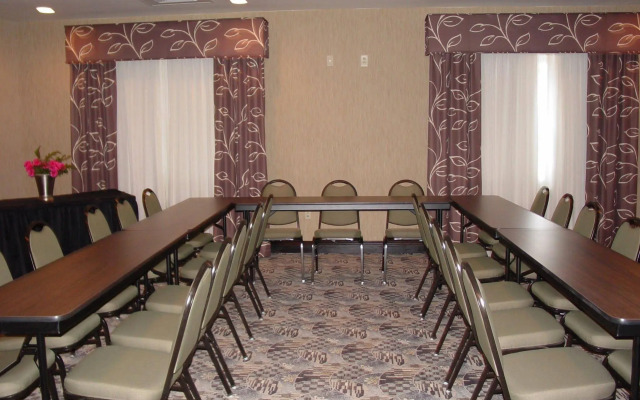 Holiday Inn Express Hotel & Suites Rockingham by IHG