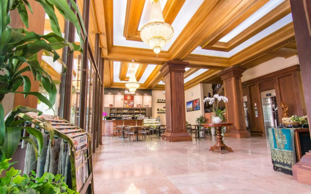 Phnom Penh Era Hotel