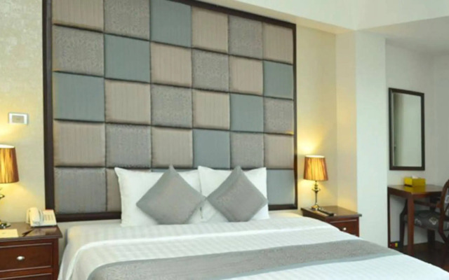 Rising Dragon Villa Hotel