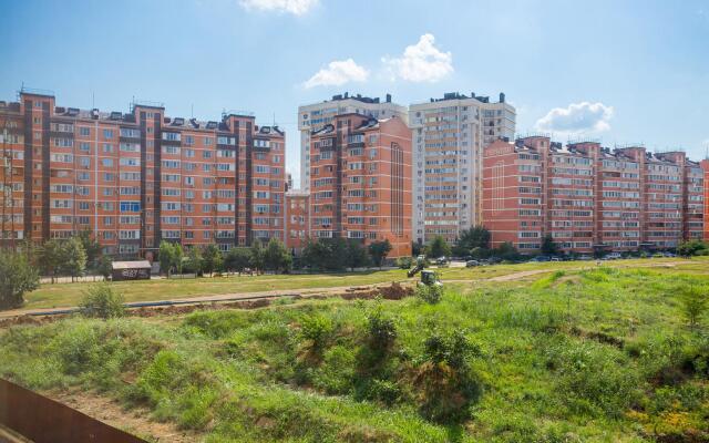 Апартаменты на улице Домбайская 10