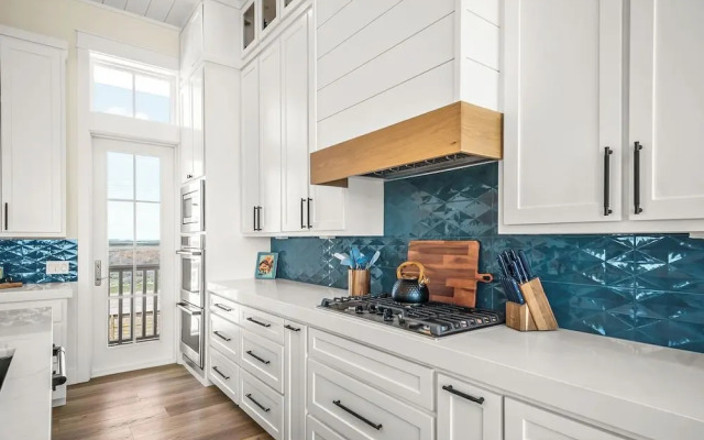 Blue Water Villa 304 SUN