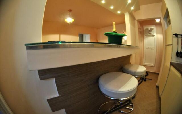 Modern & Central Apartment in North of Bucharest