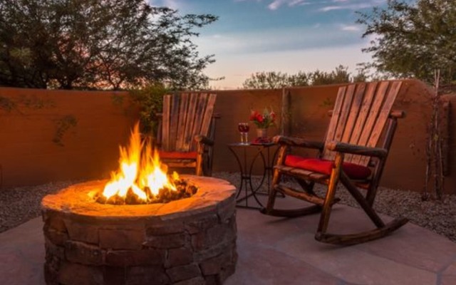 Four Peaks B and B Romantic Getaway