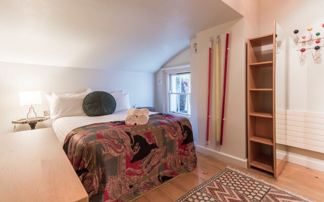 The Oscar Wilde Suite by 5STARSTAY