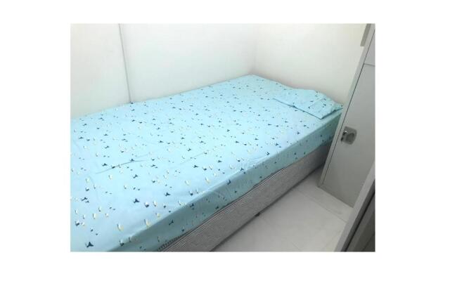 Deira Partition room