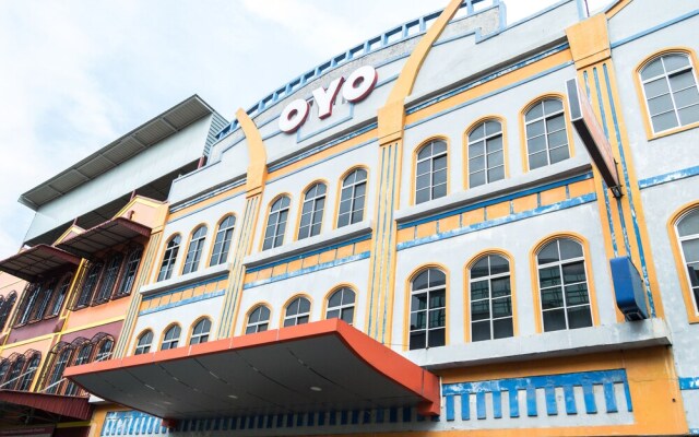 Capital O 664 Romance Hotel