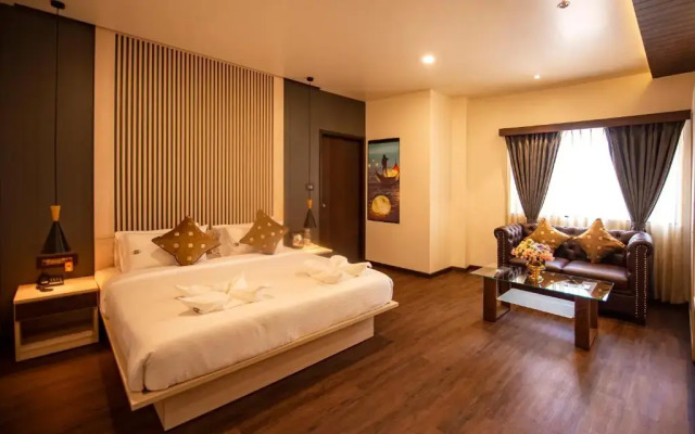 The Royal Palace Hotel 400703