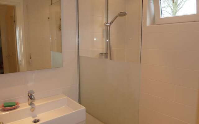 Brilliant Bungalow in Kamperland by the Lake