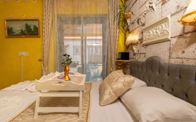 Lamur Otel