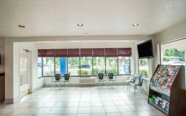 Travelodge Centralia