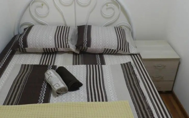 Nia Guest House