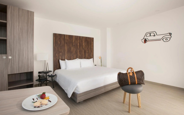 V Grand Hotel, a member of Radisson Individuals