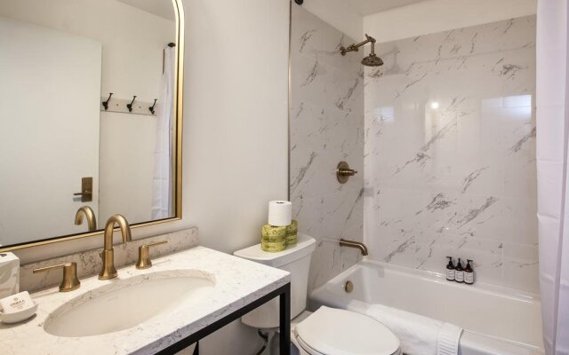 Eleven Revelstoke Lodge